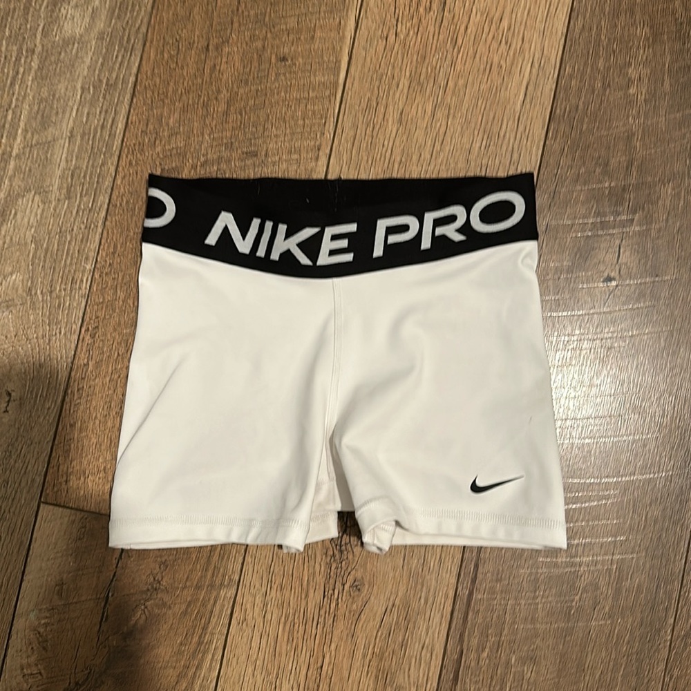 Women’s, Nike pro, white, XS